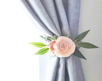 Curtain Tie Backs (SET OF 2) || Felt Flowers || Felt Curtain Tie Backs || Nursery Decor || Rifle Paper Co || Curtains || Floral Nursery