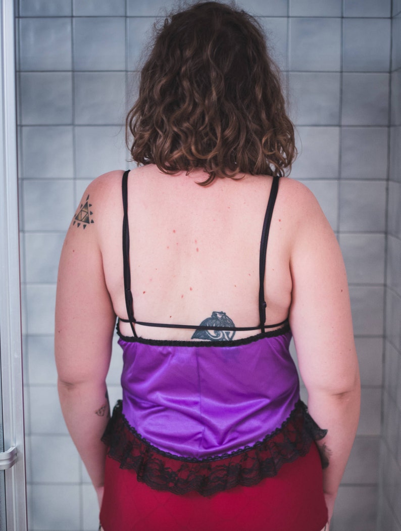 vintage 1980s purple /& black lace ruffle teddy