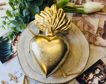 No. 03 Bright Gold Sacred Heart Medium Prayer Box, Latin VADE RETRO SATANA, Ornament made of metal, has loop for hanging.