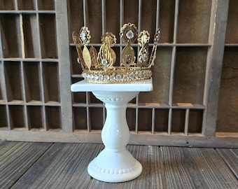 La Fleur Crown made of tin metal for home décor vignette 3"T x 3.75"W