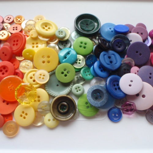 Green Sewing Button Mix 5 to 30mm Etsy