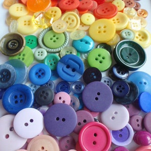 Rainbow Mix of Sewing Buttons 5 to 30mm 180 to 220 Buttons Quarter Pound of Buttons image 4