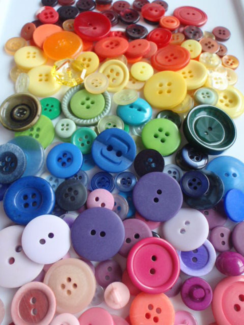 Rainbow Mix of Sewing Buttons 5 to 30mm 180 to 220 Buttons Quarter Pound of Buttons image 4