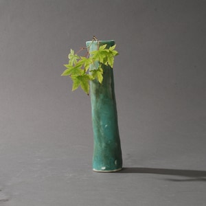 Tea ceremony flower pot. Bud vase. Green.
