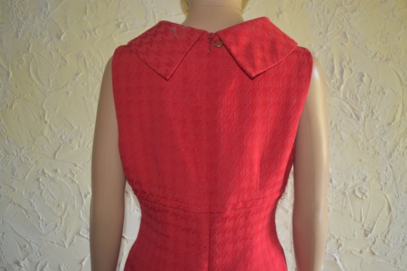 LIZ CLAIBORNE Red Houndstooth Sleeveless Dress - … - image 8