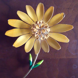 Vintage 1960s Enamel Flower Brooch: Orange Straw Flower Pin
