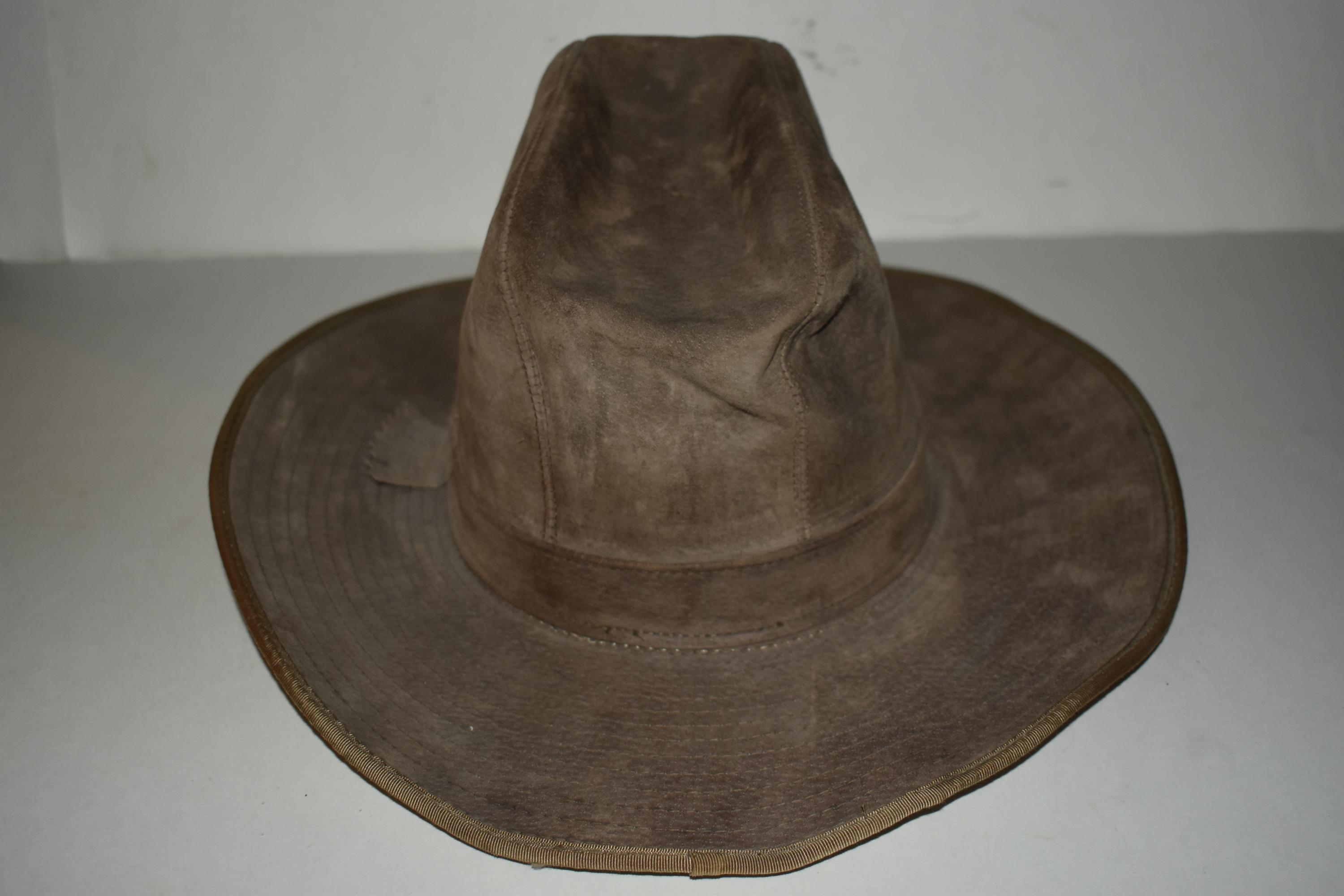 Vintage Suede Cowboy Hat: Tan Fedora Style, Size 7 1/8 - Etsy display picture 2