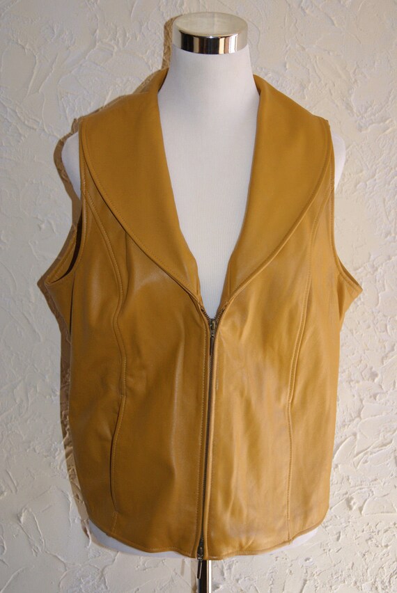 Terry Lewis Mustard Color Leather Vest With Detachable Faux Fur Collar Medium Size