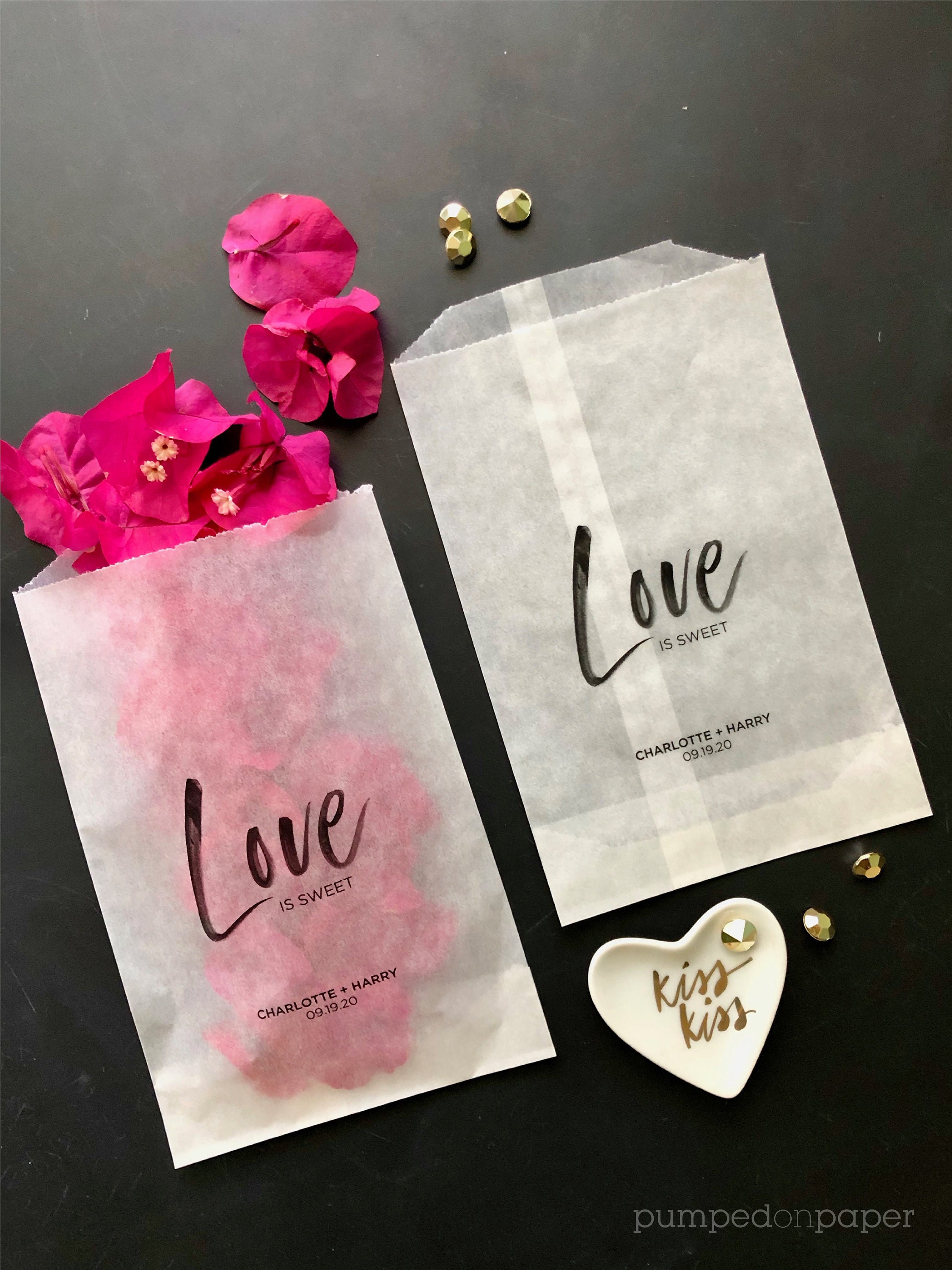 Sacchetti personalizzati in carta pergamino (glassine bags) per confettata  di battesimo, matrimonio, per le vostre cre…