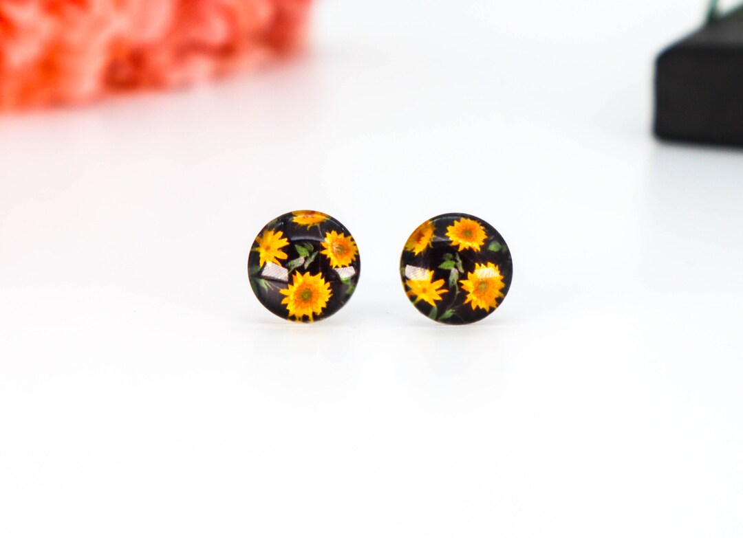 SUNFLOWER STUDS EARRINGS Sunflower Stud Earrings Summer Floral Earrings Titanium Posts Glass