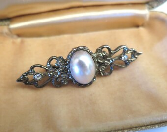 Vintage Pearl and Crystal Bar Brooch, c.1980s. Vintage Brooches, Ideal Gift For Her