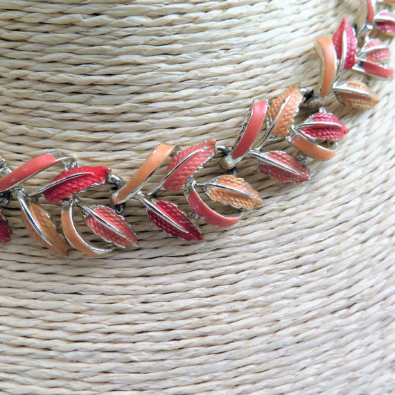 Vintage Leaf Necklace in Shades of Peach and Cora… - image 6