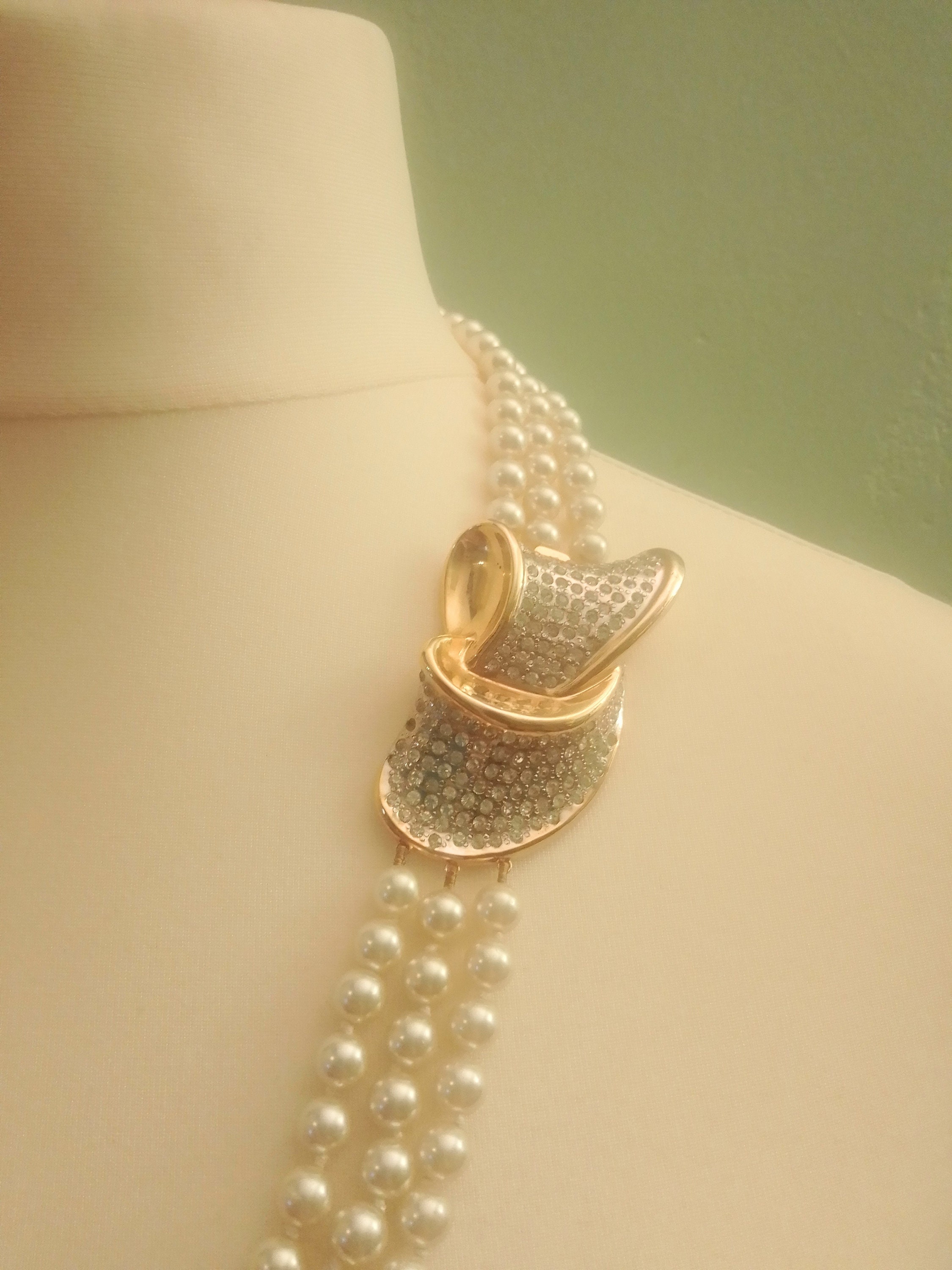 Large Gold Rhinestone 80s Necklace - Etsy