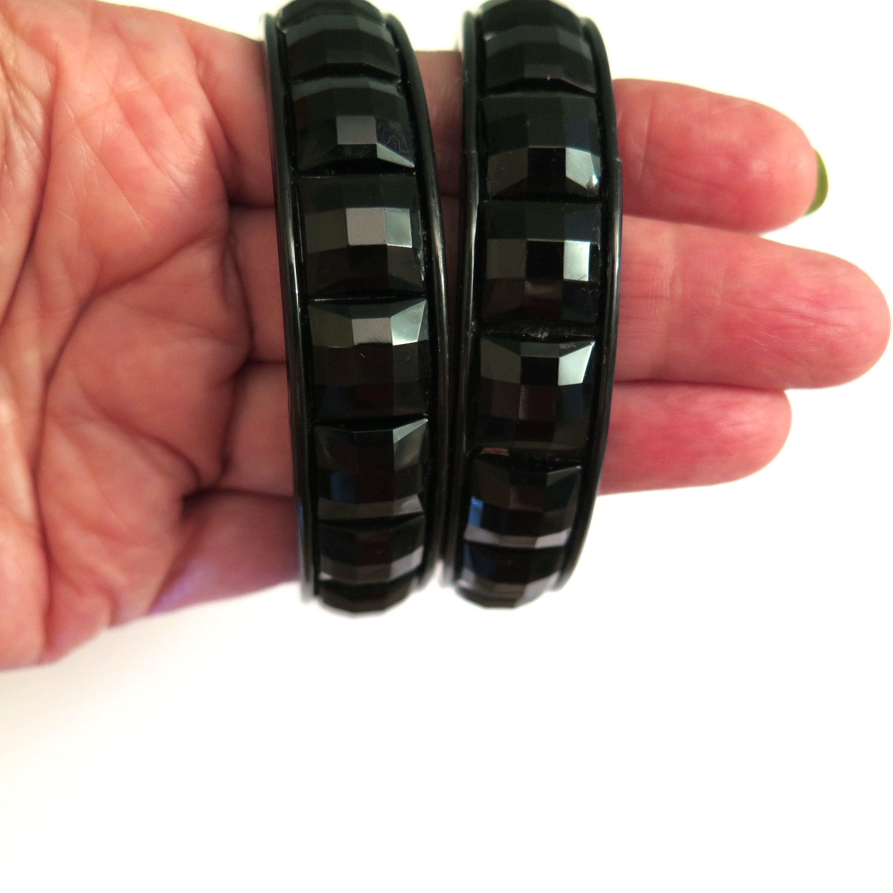 ヴィンテージブラックアクリルバングルセット：重ね付けブレスレット 