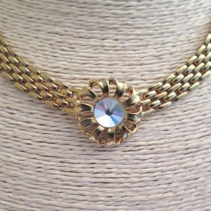 Beautiful Vintage Panther Link Necklace Set with a Clear Rivoli Crystal Rhinestone, Short Length, 17 Inches. Gift for Her, c. 1980s