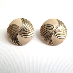 Vintage Cream and Gold Clip On Earrings, Round Earrings, c.1980s