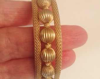 Vintage Mesh Bracelet, Mesh Bangle, Gold Tone Slip On Bracelet, c.1960s. Mid Century Gold Mesh Bangle, Ideal Gift for Her