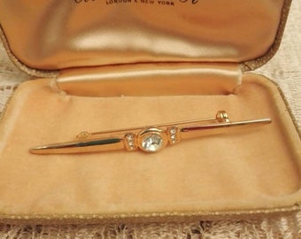 Vintage Bar Brooch, Gold Plated with Clear Rhinestones, c.1980s. Ideal Gift for a Partner, Mother, Sister, Friend. Elegant Pin