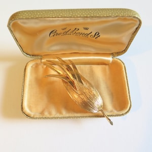 Vintage Signed Corocraft Brooch, Gold Plated Flower Bud Pin, Vintage Brooches, c.1960s. Ideal Gift for Her