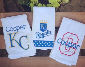 Set of 3 Kansas City Royals burp cloth set for baby girl or boy. Royals, Kansas City Royals burp cloth, baby gift, royals baby, baseball bab