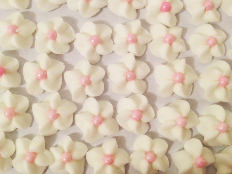 White Royal Icing Flowers with Pink Sugar Pearl Center image 1