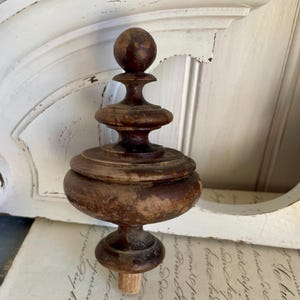 Antique French Wood Finial Lovely Turned wooden Furniture embellishment