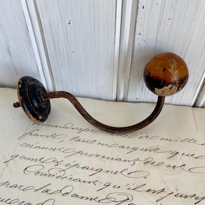 Gancho de pared francés vintage pintado, perchero escolar, perchero para abrigos y sombreros, gancho para puerta