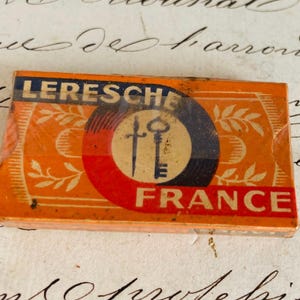 Vintage French Shaving Razor blades 1950s &#39;Lereshe Bon &#39; sealed pack of 5