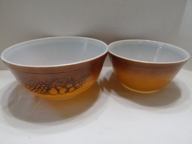 401 and 403 Set of 2 Pyrex Old Orchard Nesting Bowls Brown No