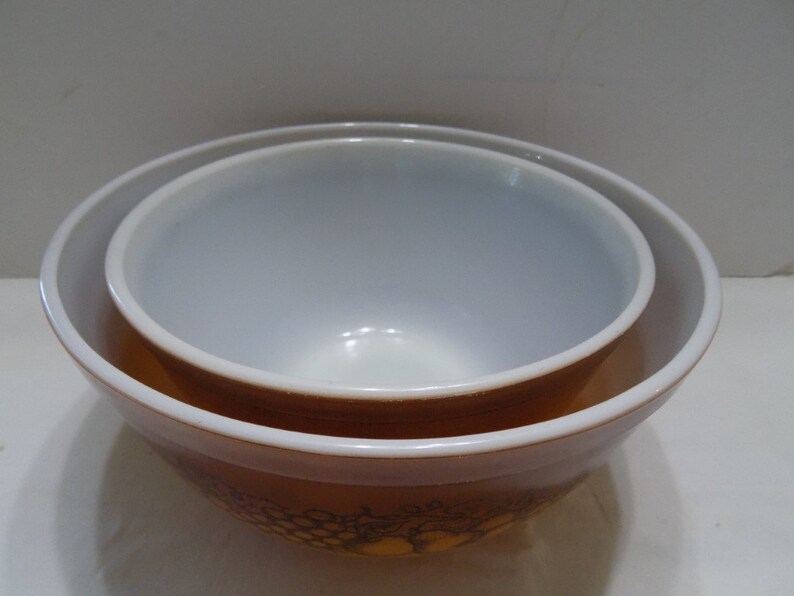 401 and 403 Set of 2 Pyrex Old Orchard Nesting Bowls Brown No