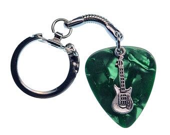 Guitar Pick Keyring Electric Guitar on Green