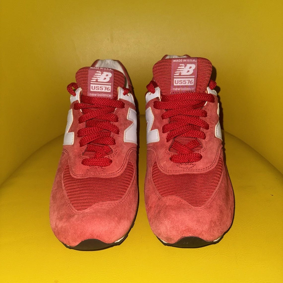 New Balance US576ND4 Red White Suede Sneakers Mens 10.5 D Made In USA Shoes EUC, Foto 2 von 5