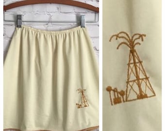 Vintage Oil Rig Sweetheart Nylon Half Slip with Embroidery Size S M Gaymode Beige Skirt Slip