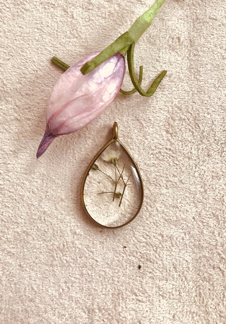 Baby/'s Breath Pendant