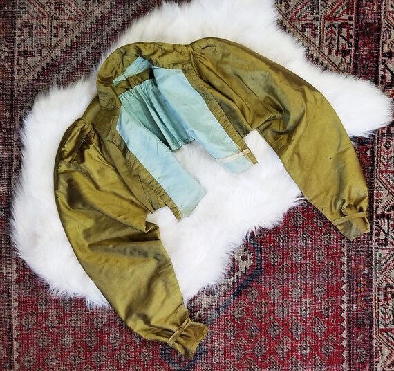 Antique 1800s Victorian Era Satin Jacket / free si