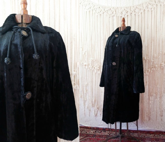 Antique 1920S 1930s Lush Velvet Opera Coat / size