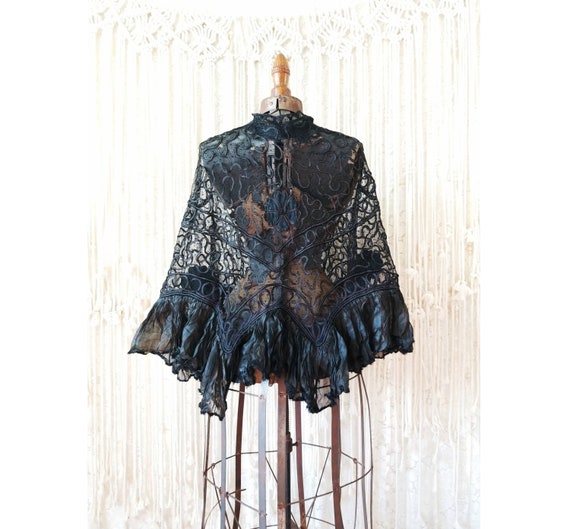 Antique 1800s Victorian Era Mourning Lace Cape