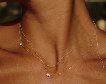 14k Gold Delicate Emerald/Solitaire Diamond Necklace w/ Diamond Back Hanger