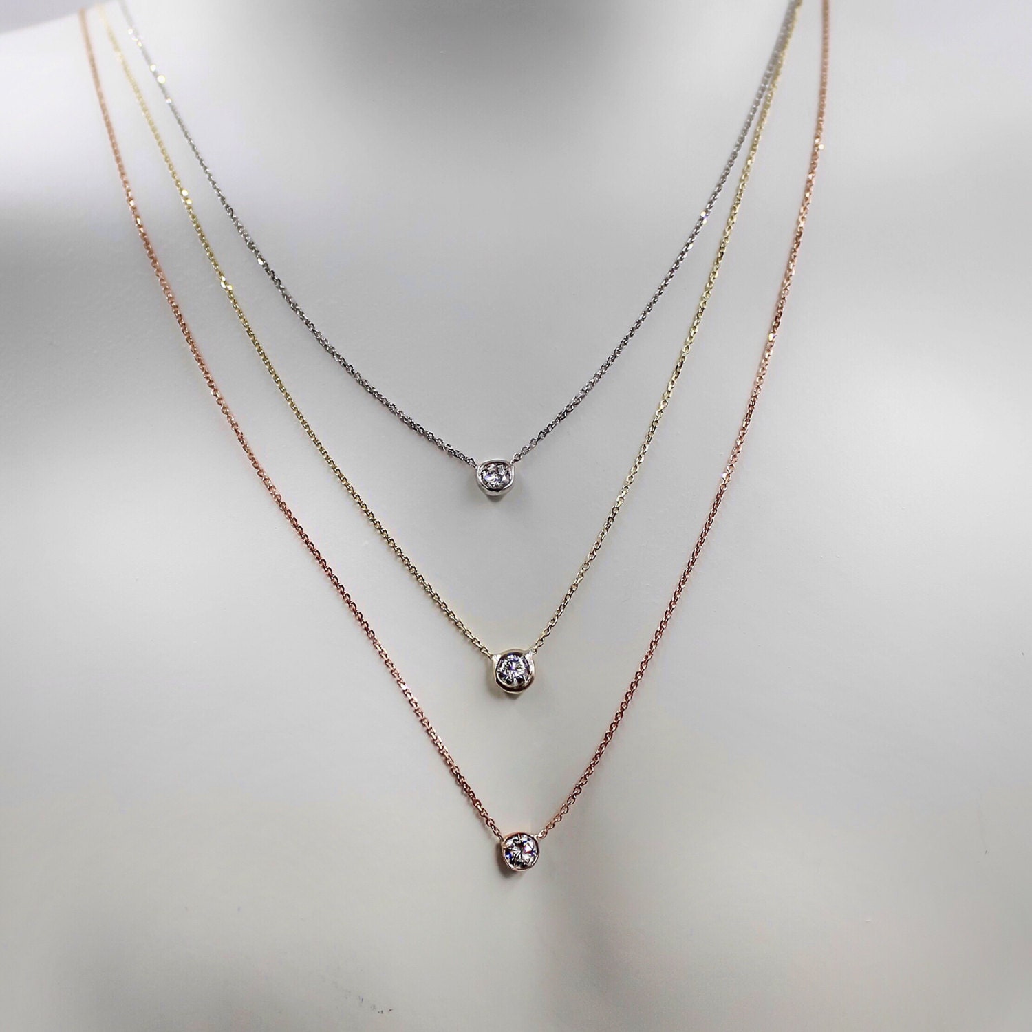 Magnifique Collier En Or 18 Carats Avec Solitaire Diamant 0,18 Ct G/VS2 - Bijou D'occasion De Qualité