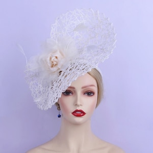 New White fascinator hat Big saucer hatinator Woven Derby hat Church Ascot Races Wedding Party Mother of the bride Gift Easter Mother&#39;s Day
