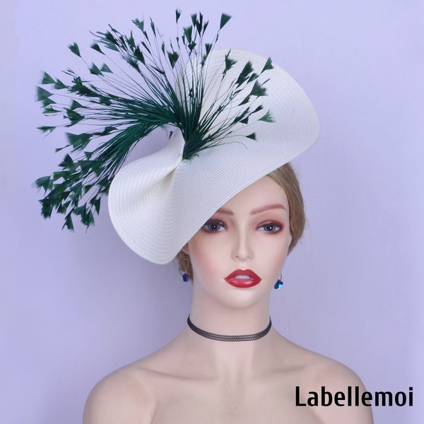 Exclusive Ivory/emerald green fascinator with feathers big hatinator Church Derby Ascot hat Wedding hat Tea Party Mother of the bride Gifts