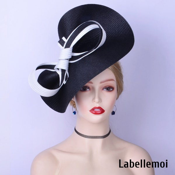 Exclusive Black/white fascinator two tone saucer hatinator Church Derby Ascot hat Royal Wedding hat Tea Party Mother of the bride Easter