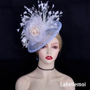 New Baby blue/ivory fascinator hat Powder blue sinamay base hatinator Kentucky Derby hat Wedding Church Mother of the bride Bridal hats zdjęcie 1