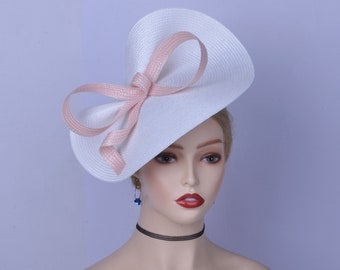 Exclusive White Pale pink blush fascinator saucer hatinator Church hat Derby Ascot hat Wedding hat Tea Party Mother of the bride Gifts