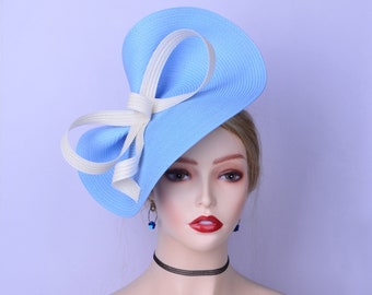 Exclusivité Bibi crème/bleu bébé Soucoupe bleu poudré pour hatinator, derby d'église, chapeau lavallière, chapeau de mariage, goûter pour la mère de la mariée, cadeaux