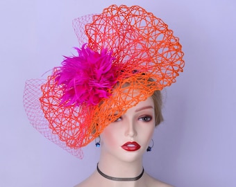 Nouveau fascinateur orange/fuchsia grande soucoupe hatinator voile Kentucky Derby chapeau église Ascot mariage thé mère de la mariée cadeaux de bal