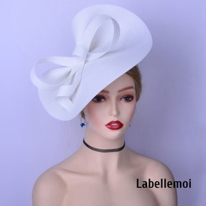 Exclusive White fascinator large saucer hatinator Kentucky Derby Church Wedding Tea Party Mother of the bride Gifts Diner en Blanc