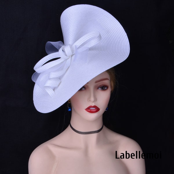 New Large white fascinator saucer hatinator Church hat Derby hat Ascot hat Royal Wedding hat Tea Party Mother of the bride Diner en Blanc