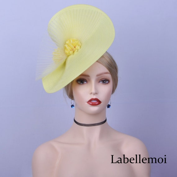 Exclusive Couture Yellow Fascinator Hat Saucer Hatinator  display picture 3
