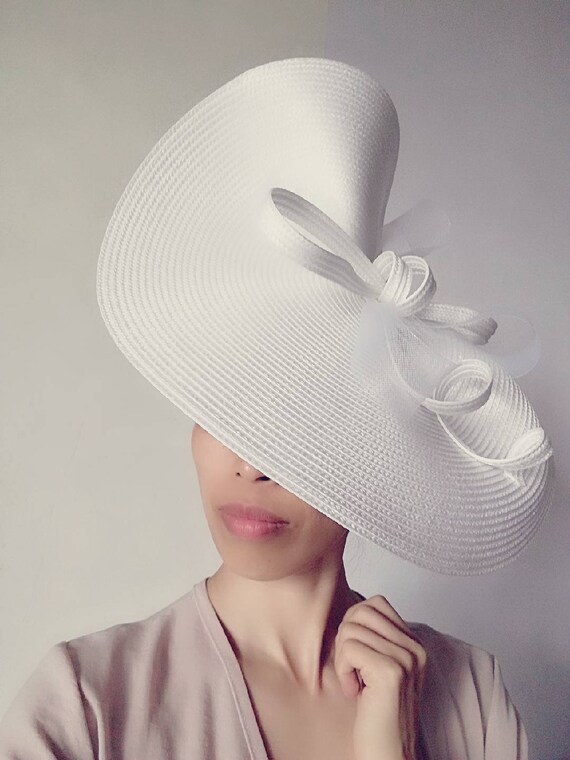 NIEUW Grote Gele fascinator schotel 